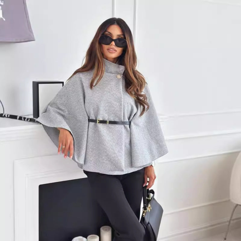Clara - Veste papillon chic avec ceinture raffinée